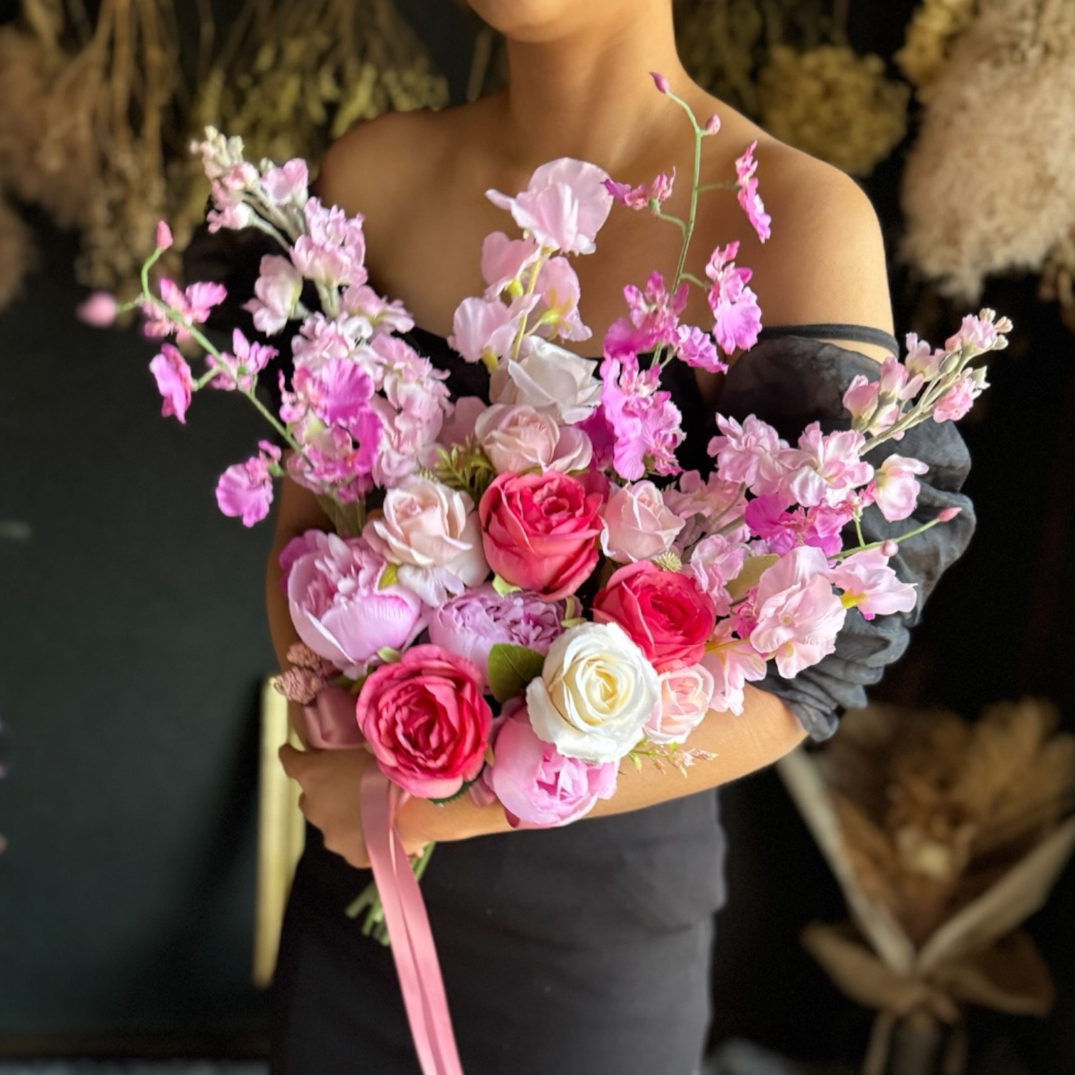 【送料無料】ピンク濃淡クラッチブーケ☆ブートニア