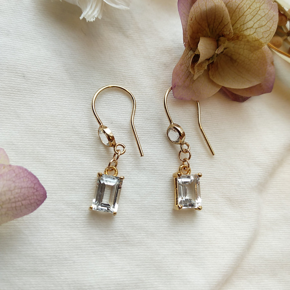 【レオン様】天然石ピアスおまとめ3点 14kgf/アクアマリンx七色天然石ピアス | iichi 日々の暮らしを