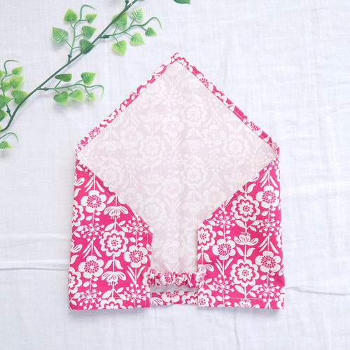 SALE！キッズエプロン☆三角巾☆セット☆ゴム☆ポケットつき☆花柄