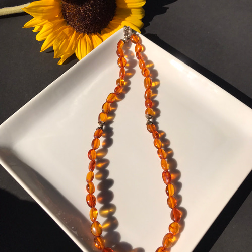 ファイナルセール！☼琥珀ネックレス☼アンバー ふぞろいの粒 シルバー