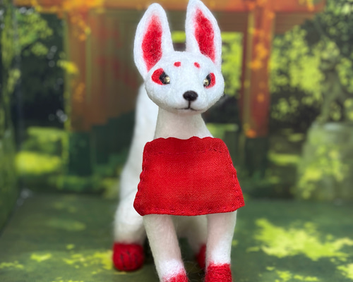 ◇稲荷狐 白赤色 金眼 幻獣 羊毛フェルト人形/ 羊毛フェルト