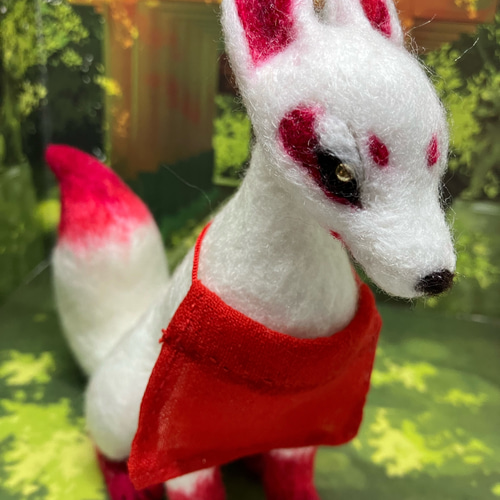 ◇稲荷狐 白赤色 金眼 幻獣 羊毛フェルト人形 羊毛フェルト クマノッコ