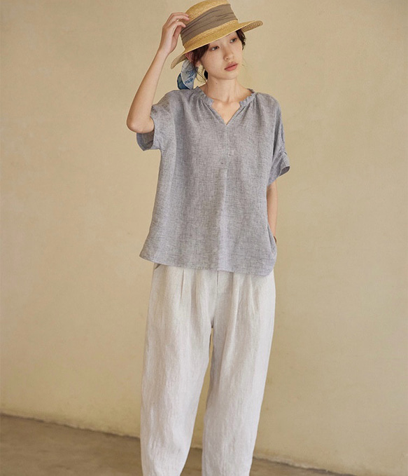 ニュアンスカラー先染めリネン　Vネックゆったりシルエット　ブラウス【春秋夏】グレイッシュ 5枚目の画像