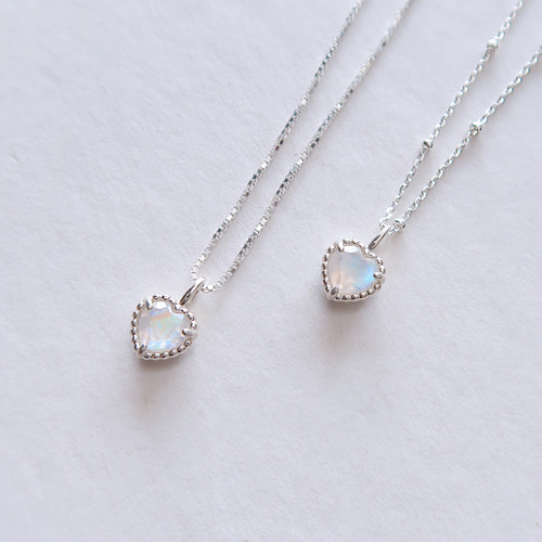 レインボームーンストーン シルバーペンダントトッシルバーチェーン925