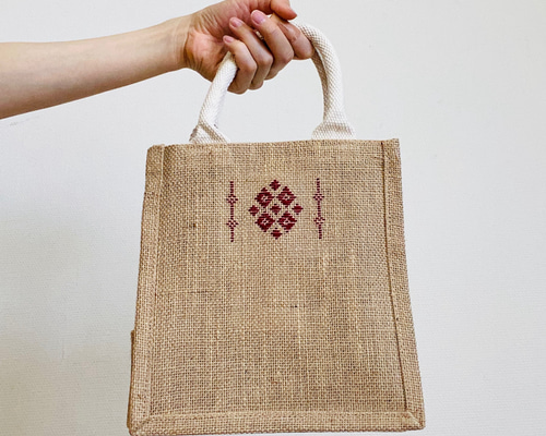 Big bag : ジュート麻でハンドメイド 34d62afe9fdff659ab67a0771a5c2e