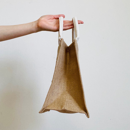 Big bag : ジュート麻でハンドメイド ジュートバッグ レディース おしゃれ 麻 トートバッグ カゴ