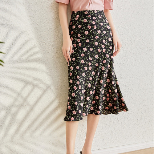 花柄スカート タイトスカート 柄スカート黒いスカート人気