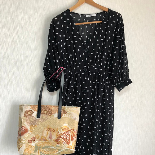 アンズルーム☆ハンドメイド☆ちょっと豪華な トートバッグ