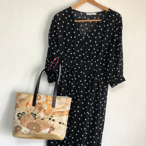 アンズルーム☆ハンドメイド☆ちょっと豪華な トートバッグ