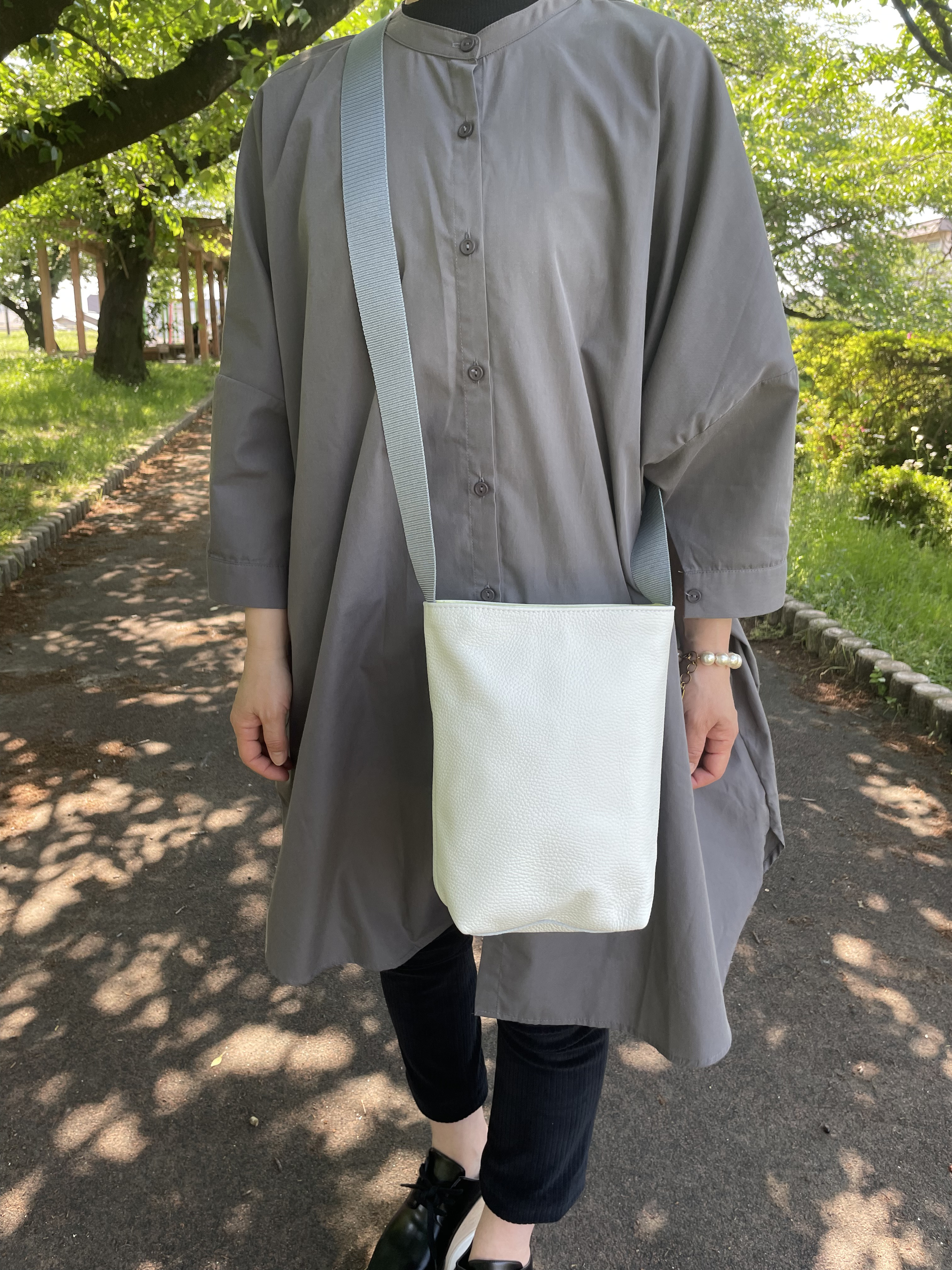 ★限定1個★ MOMOオリジナル 内張付きショルダーバッグ 本革 made in japan tanabata