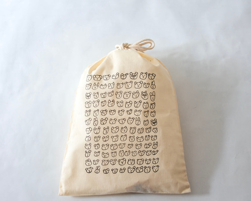 くまだらけ巾着 L black 巾着袋 merry 通販 13962668｜Creema(クリーマ