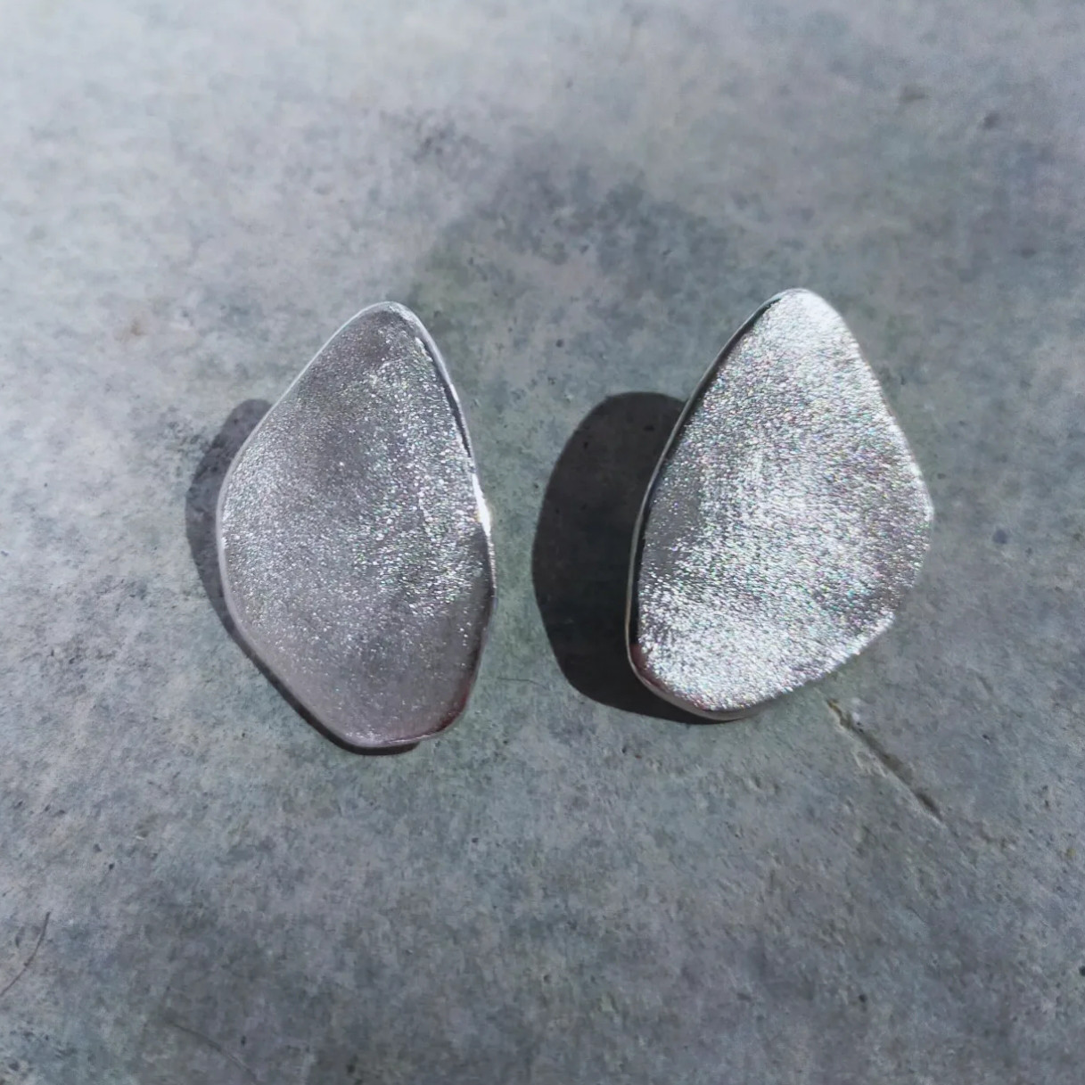 Stone　p   silver