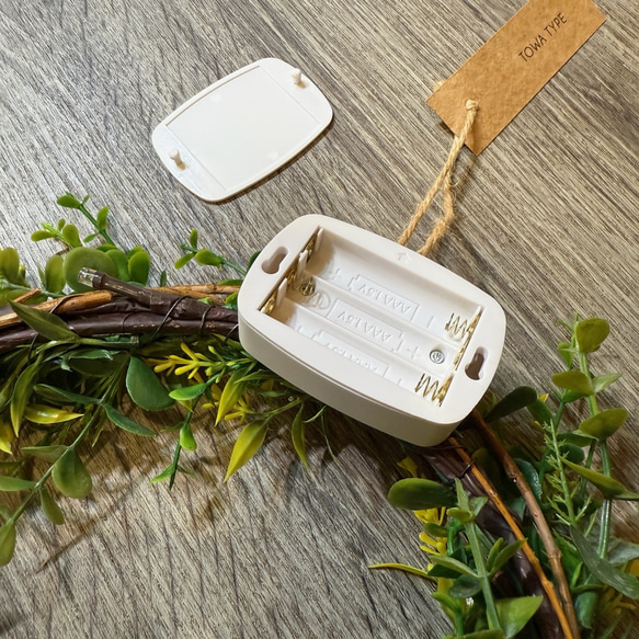 人感センサーで光る ウェルカムリース 黄色 フェイクグリーン  造花 6枚目の画像