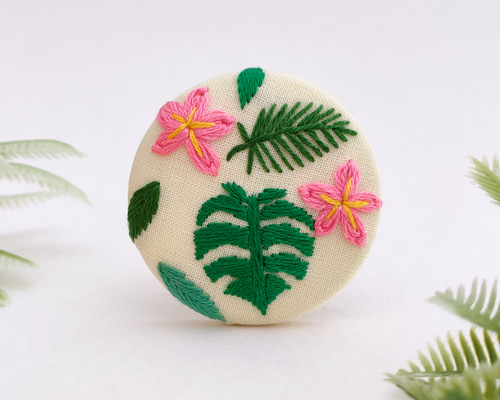 ハワイアンボタニカル刺繍ブローチ ブローチ かなちゃん手刺繍