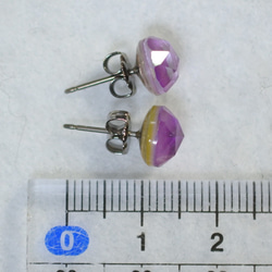 （1 件）白色貝殼和紫水晶耳釘（8 毫米，鈦耳釘） 第5張的照片