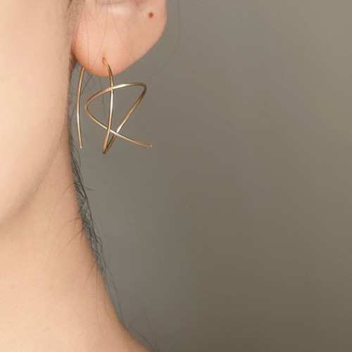 Moment 14kgf フープピアス ピアス（フープ） f accessory 通販