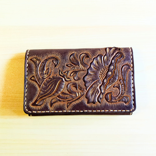 名刺入れ　カードケース　レザーカービング カードケース 名刺入れ レザー カービング 手染め 手縫い 名刺入れ