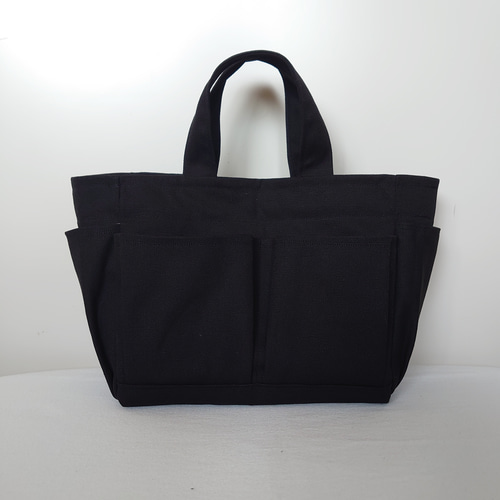 ꕤ受注製作ꕤ 黒帆布 ポケットたくさん サイドポケット 手提げ ꕤ受注製作ꕤ 黒帆布 ポケットたくさん サイドポケット 手提げ