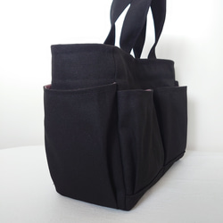 ꕤ受注製作ꕤ　黒帆布　ポケットたくさん　サイドポケット　手提げトートバッグ 4枚目の画像