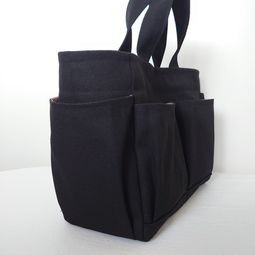 ꕤ受注製作ꕤ 黒帆布 ポケットたくさん サイドポケット 手提げ