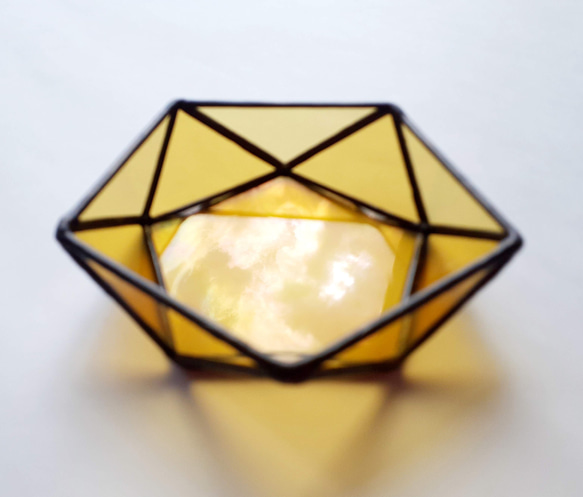 ステンドグラストレー「ダイヤモンドカットー琥珀」 1枚目の画像