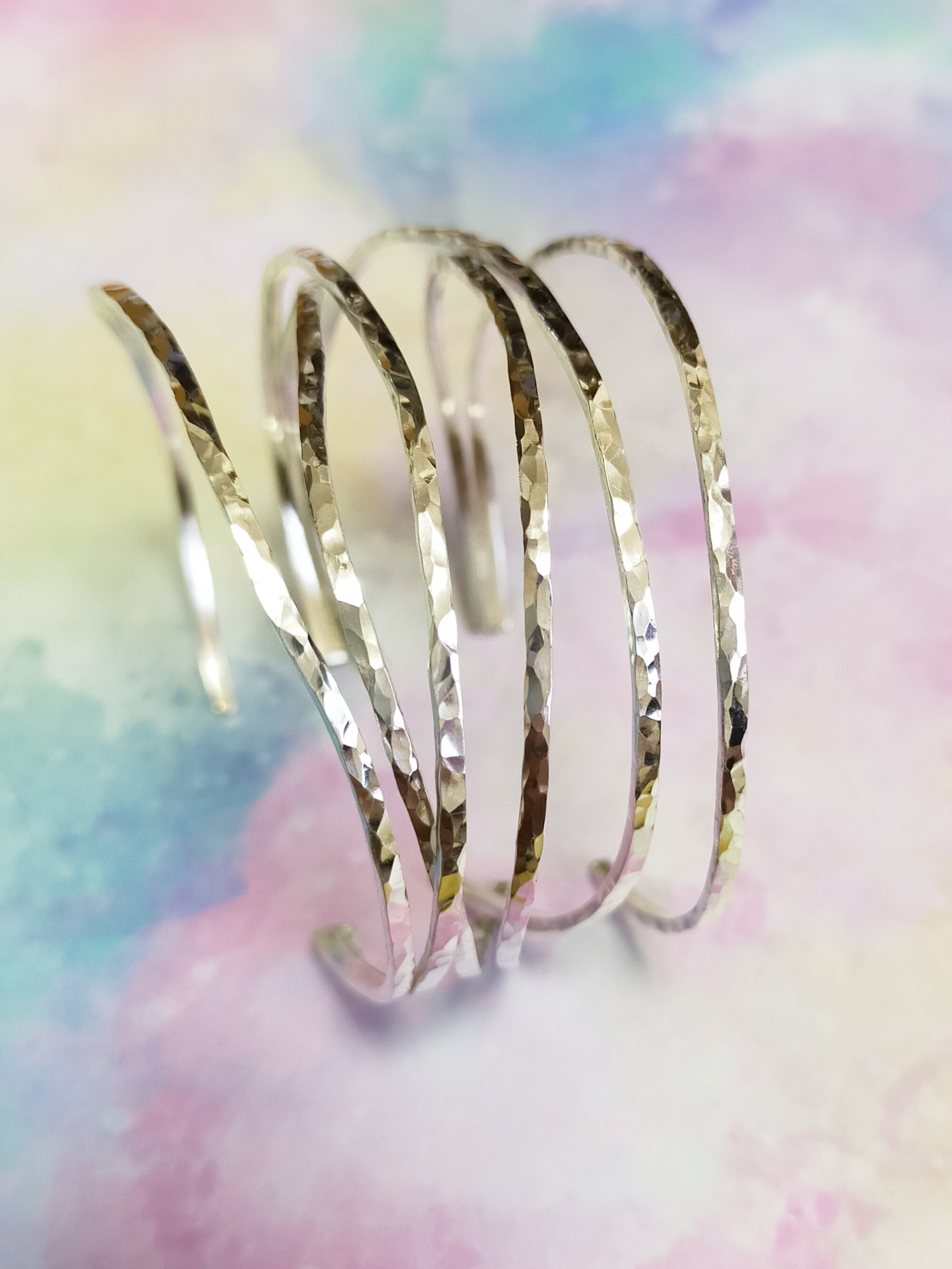 重ね着け6連バングル