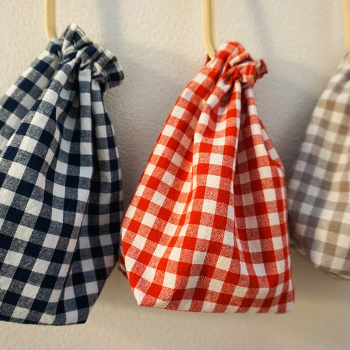 JIM✳︎ハンドメイド✳︎フタクマ生地　巾着　コップ袋などに♪ JIM様専用✳︎ハンドメイド✳︎フタクマ生地 巾着 コップ袋などに♪