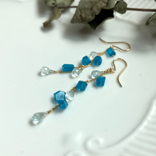 k14gf*ネオンブルーアパタイト・アクアマリン*フックピアス  