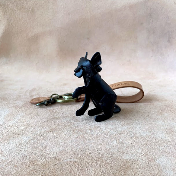 動物森林-貓咪-真皮植鞣 皮革鑰匙圈 吊飾 動物造型 第7張的照片