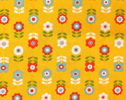 昭和レトロ　椿の花柄の黄色いナツメ 昭和レトロ 椿の花柄の黄色いナツメ 昭和レトロ 椿の花柄の黄色い