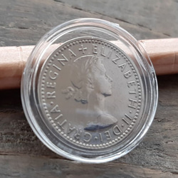 幸せのシックスペンス イギリス 2個セット ラッキー6ペンス 本物古銭英国コイン  コインカプセル付き 美品です 6枚目の画像