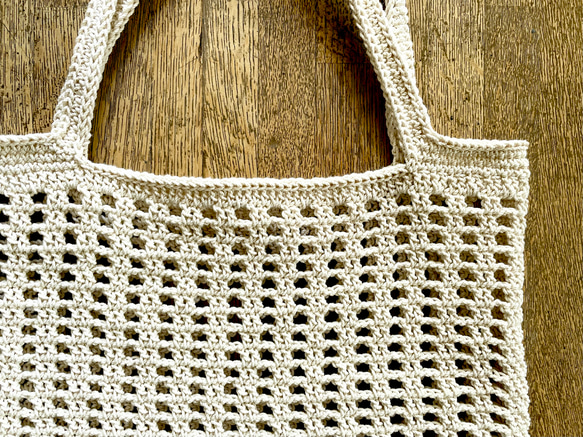 ✥たこ糸で編んだ✥ 透かし編みネットバッグ 3枚目の画像