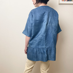 送料無料 エレガントで軽やか 藍染コットンシルク半袖羽織り  ギャザー裾 7枚目の画像