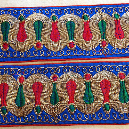 専用！70s vintage 民族 衣装 刺繍 チロリアンテープ ジャッケット 0.5m〜 インド刺繍 テープ チロリアンテープ カラフル チチカカ