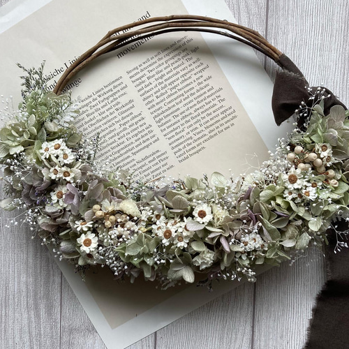 プリザーブドアジサイのオーバルリース 〜アンティークグリーン  