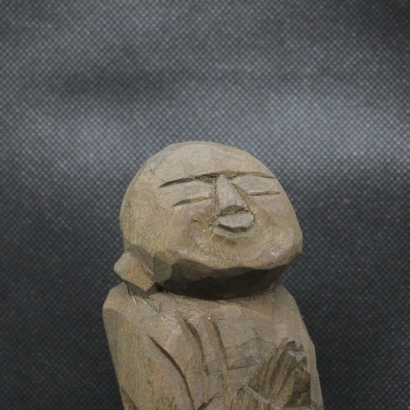 仏像 円空仏 木彫 善財童子（16cm 着色 jk2914） 5枚目の画像
