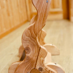 【24時間以内に発送】手作り木工　木製バイオリンスタンド （チーク） ２本掛け 9枚目の画像