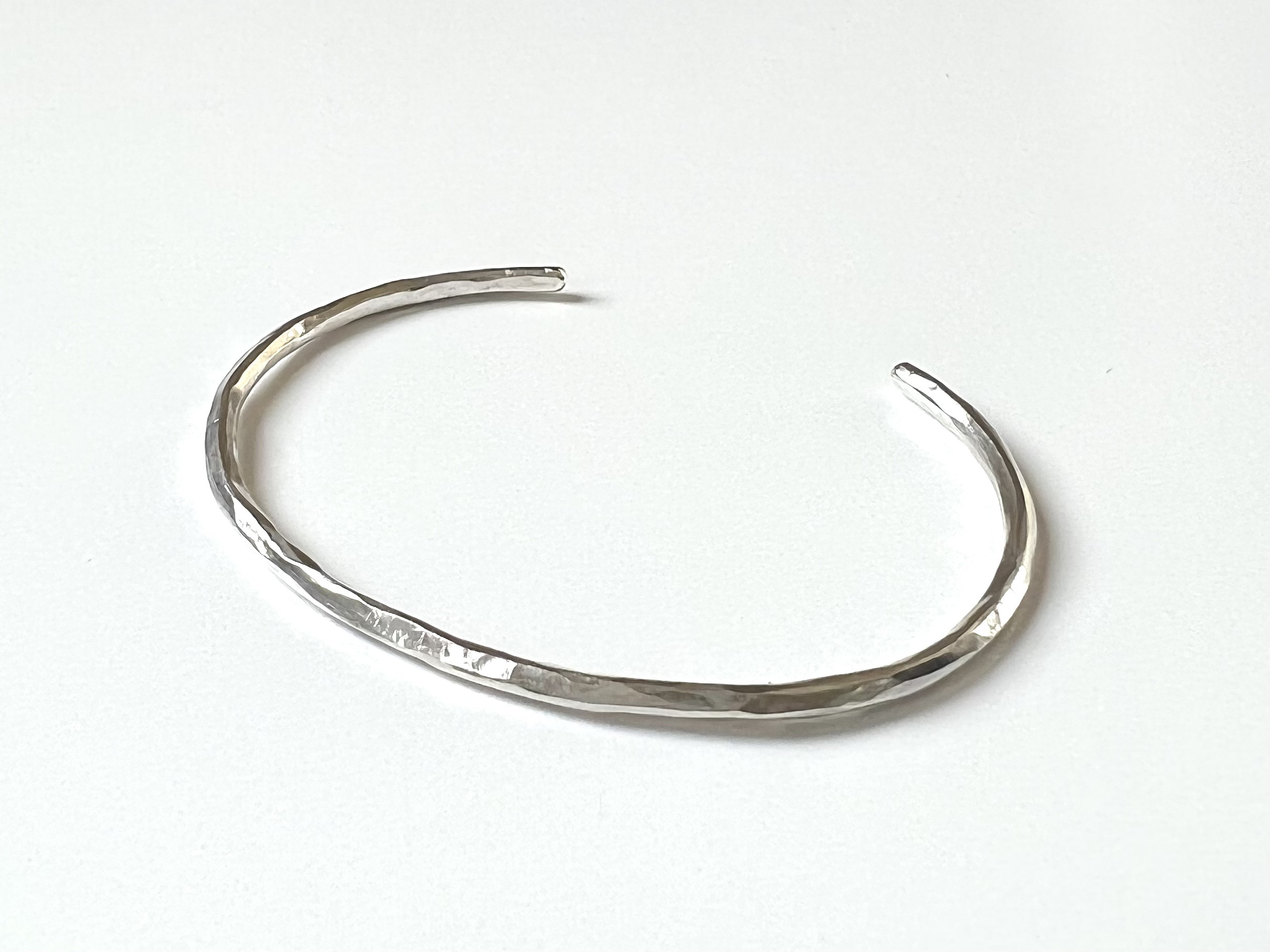 揺らぎのバングル　2mm