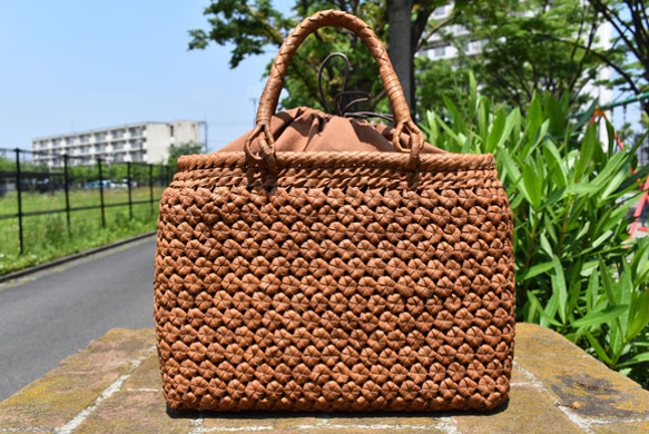 山葡萄 かごバッグ 手編み 六角花結び編み 籠 手提げ 着物 内布付き 山葡萄 かごバッグ 職人手編み 六角花結び編み 籠 手提げ 着物 内布