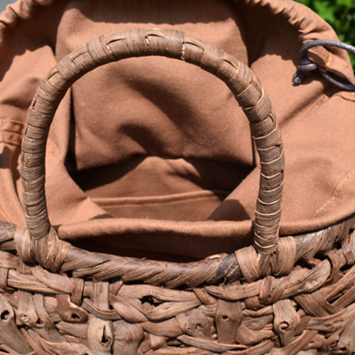 山葡萄 籠バッグ 乱れ編み 山葡萄 籠バッグ 乱れ編み 横40cm×高27cm×マチ13.5cm | 経と緯