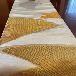 豪華な刺繍の袋帯リメイク　正絹テーブルランナー　プレゼント1525 1526 5枚目の画像