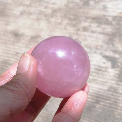 ✨希少✨♡スターディープローズクォーツ♡スター強め♡天然石丸玉スフィア