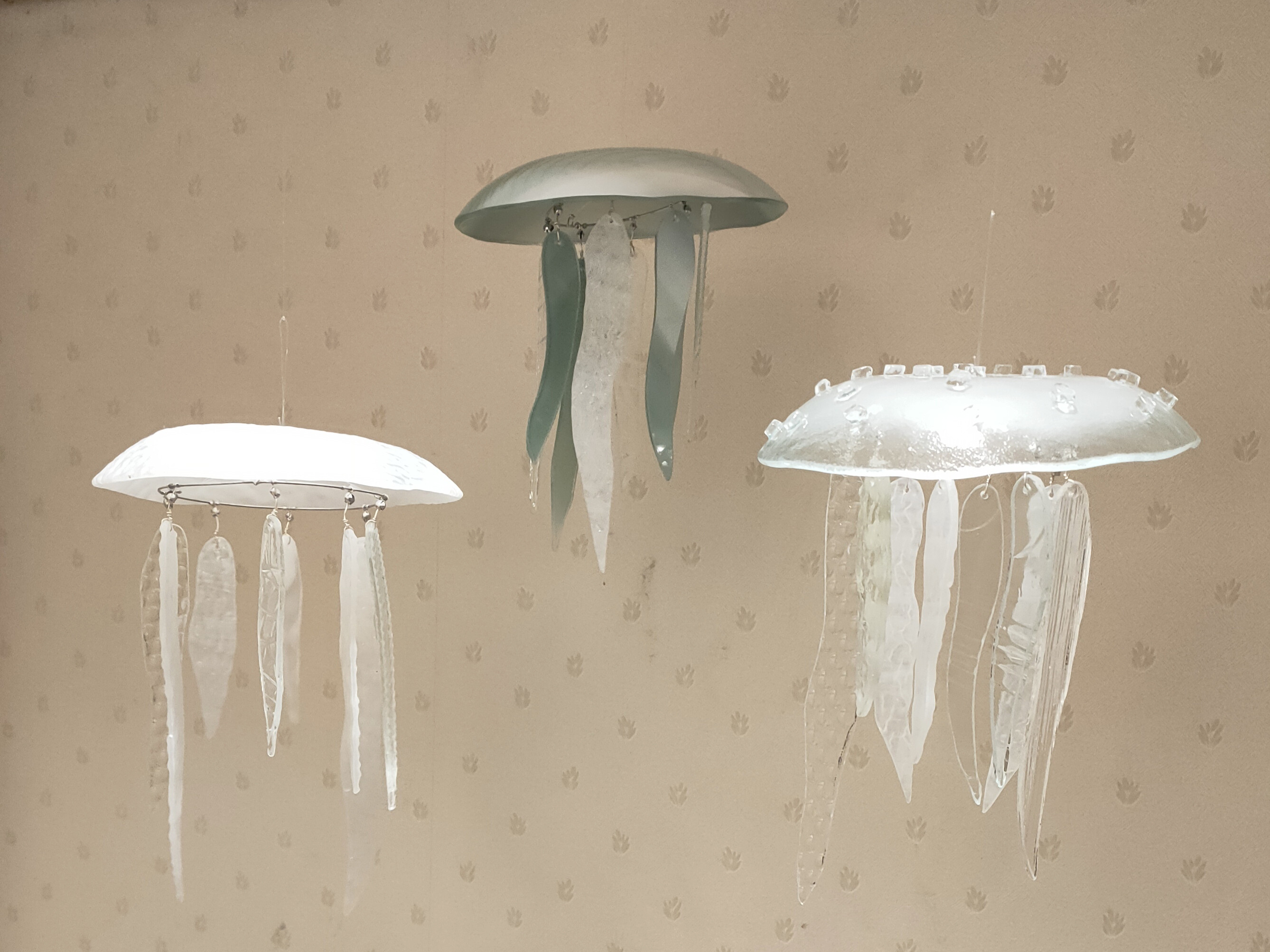 硝子のクラゲ達（大）