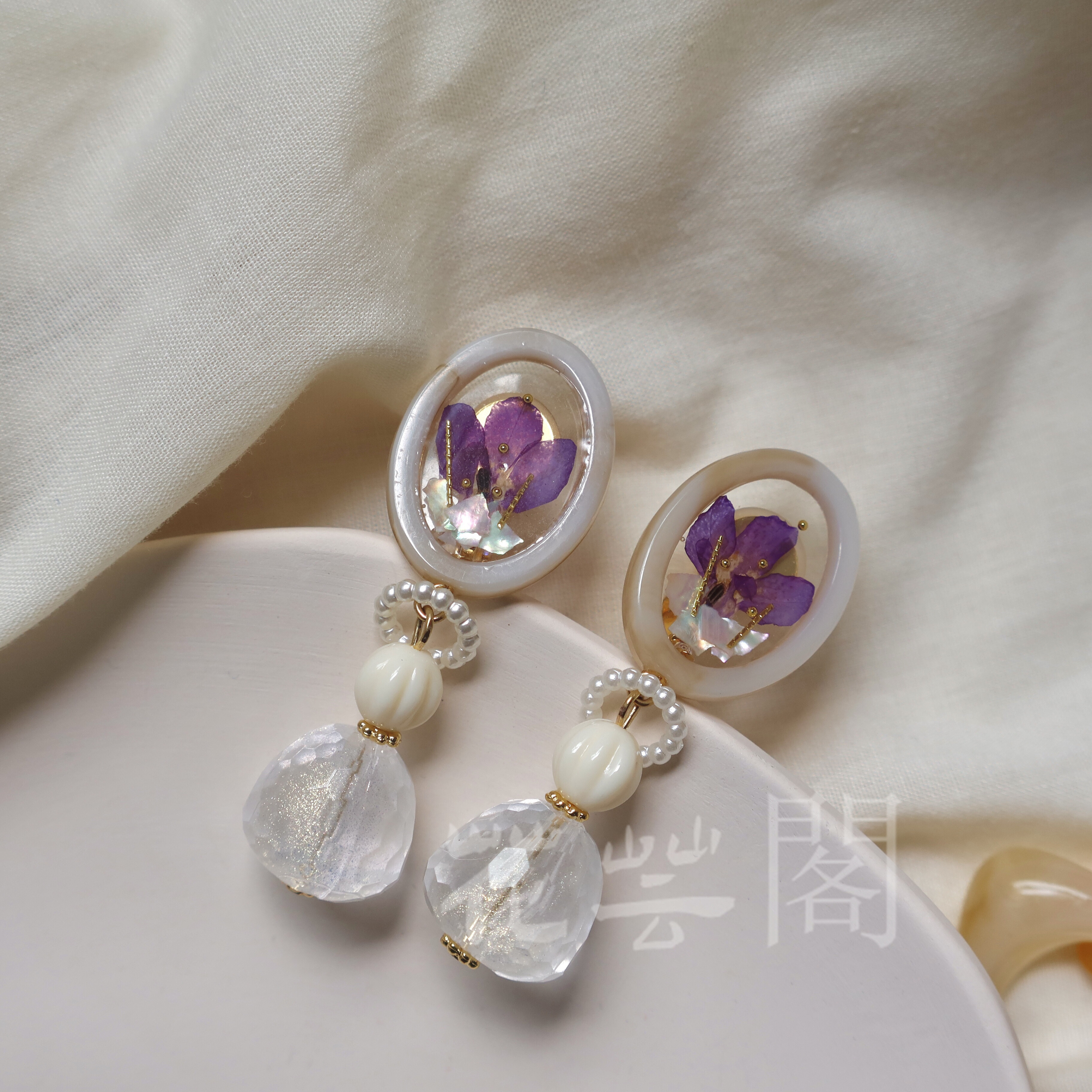 オリジナル ビンテージ   押し花 耳飾り