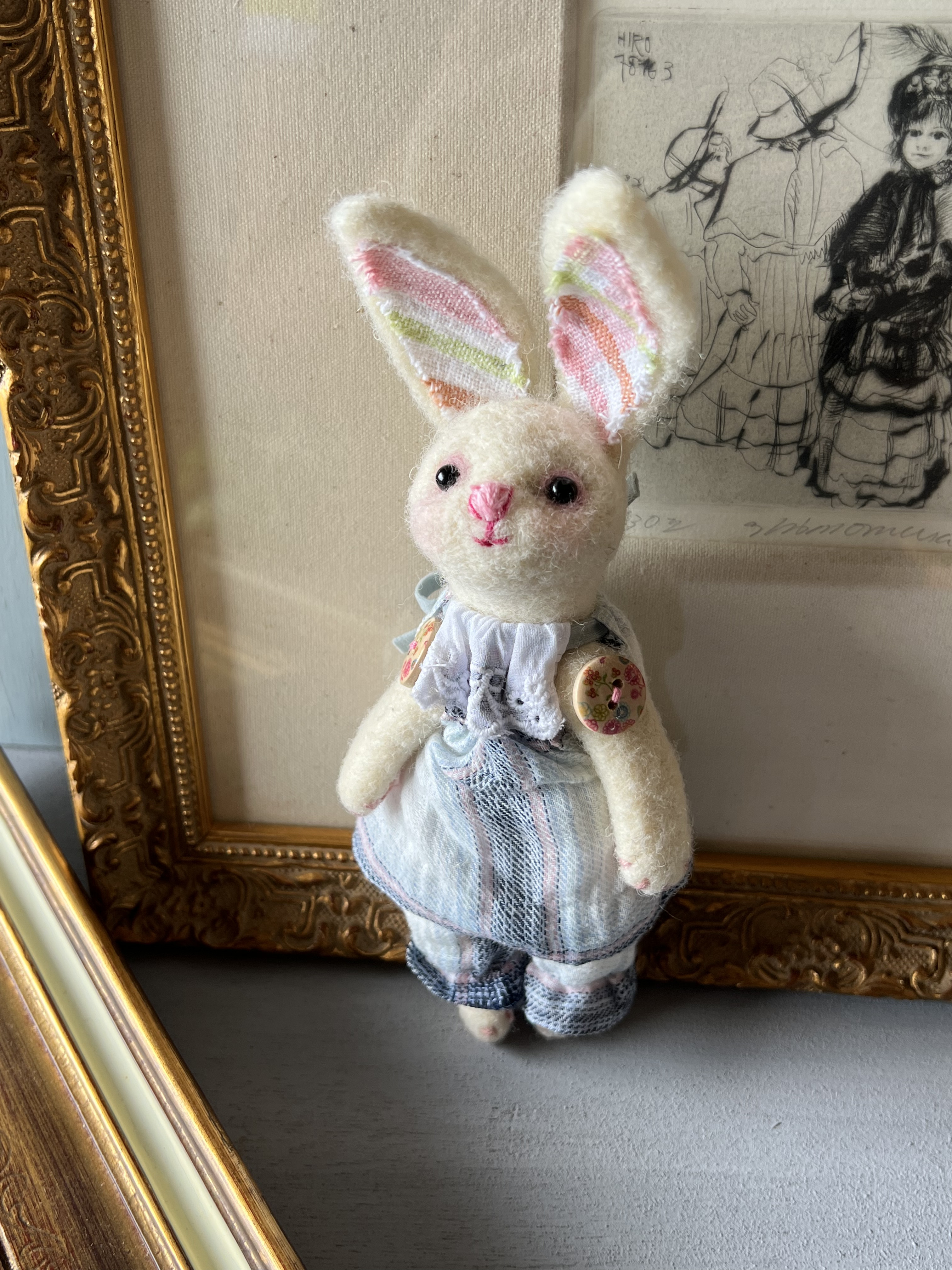 うさぎ羊毛フェルトぬいぐるみ