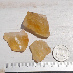 天然石3個セット合計約40gシトリン(ブラジル産)ラフロック黄水晶11月誕生石 原石穴なし[ctr-220520-04] 17枚目の画像