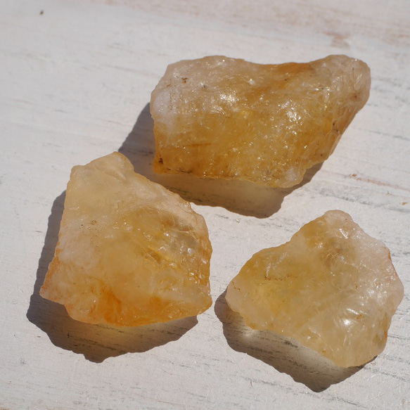 天然石3個セット合計約40gシトリン(ブラジル産)ラフロック黄水晶11月誕生石 原石穴なし[ctr-220520-04] 10枚目の画像