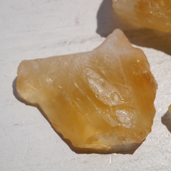 天然石3個セット合計約40gシトリン(ブラジル産)ラフロック黄水晶11月誕生石 原石穴なし[ctr-220520-04] 8枚目の画像