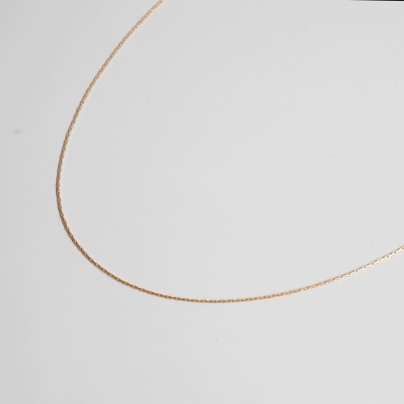 錆びにくい　14kgf 華奢なゴールドネックレス　40〜60cm セミロング 1枚目の画像