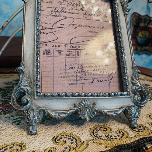 アンティークな部屋/ ロココ調フォトフレーム/ Paris antique paper